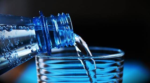 acqua per osteoporosi